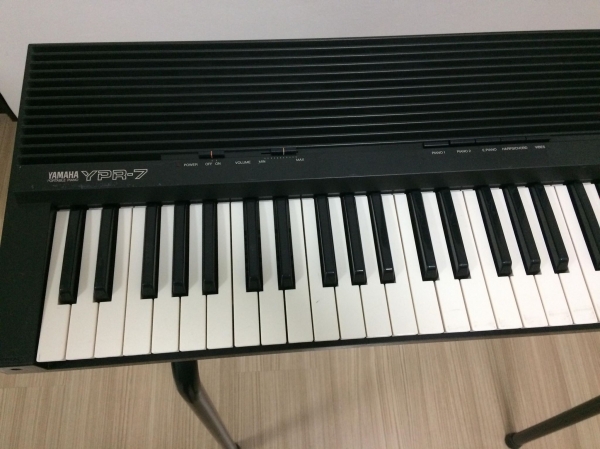 เปียโน Yamaha YPR-7, รหัส aad11606736